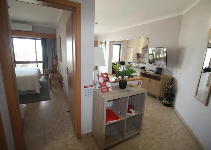 T1 Clube Mar -sol Do Algarve Apartment Portimao